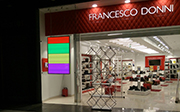 Светодиодные экраны в витрину для сети обувных магазинов Francesco Donni. Размер 103х160, шаг P3 мм